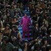 Oliver Tree – Alone In A Crowd